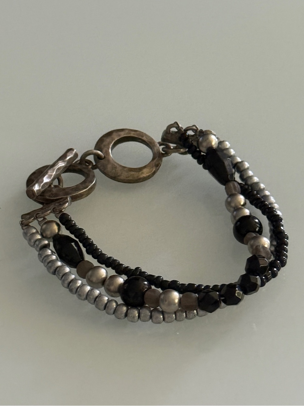 Premier Designs Black Beaded Multi Strand Toggle Bracelet Silver Tone Hammered